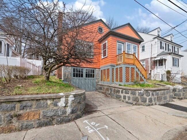 Photo - 49 Huron Cir House