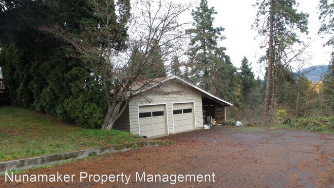 Foto del edificio - 3 br, 2 bath House - 1379 Tucker Road