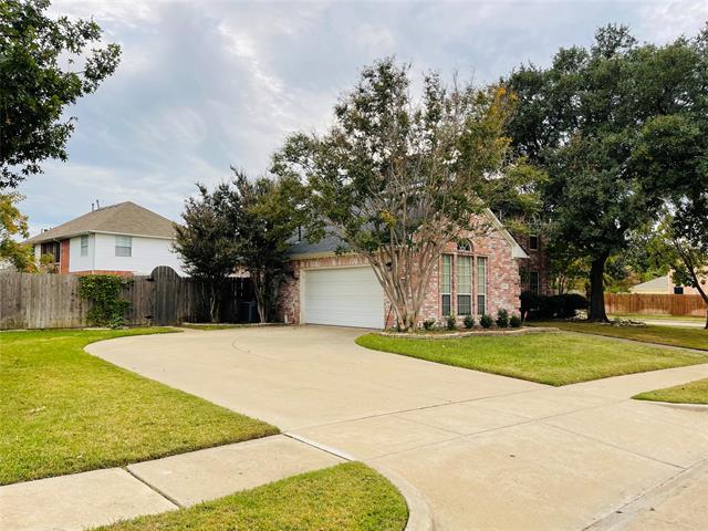 Building Photo - 5200 Merced Dr