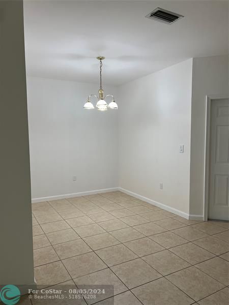 Building Photo - 127 Riverwalk Cir