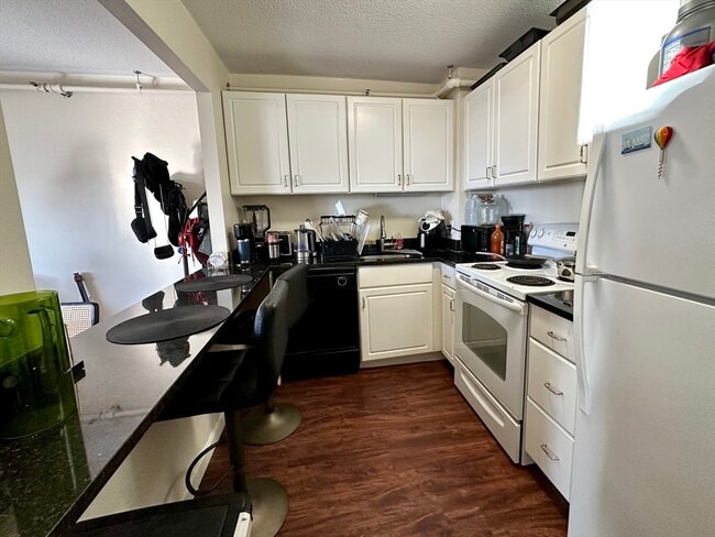 Foto del edificio - 872 Massachusetts Ave