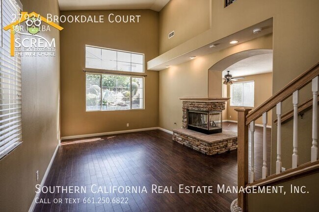 Building Photo - Gorgeous Northpark Home with Three Bedroom...