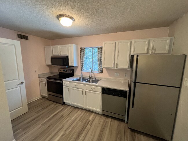 Foto del edificio - 507 NW 39th Rd