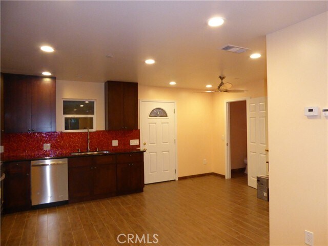 Foto del edificio - 5533 E Daggett St