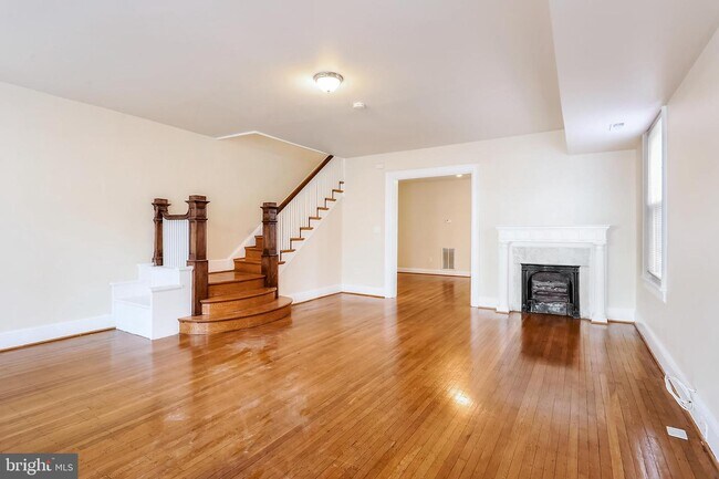 Building Photo - 1524 Buchanan St NW