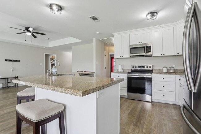 Foto del edificio - 3 bedroom in Ascension Parish-