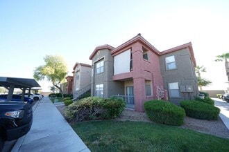 Building Photo - 8000 W Badura Ave