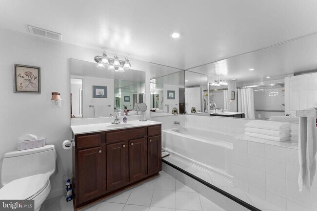 Foto del edificio - 1515 S Arlington Ridge Rd