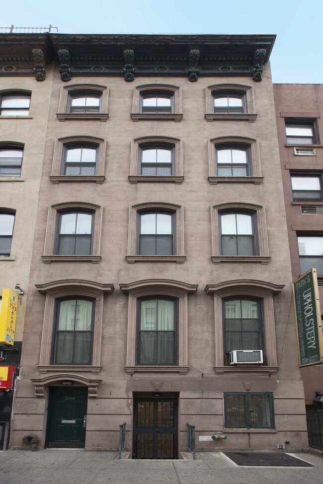 Foto del edificio - 309 E 14th St