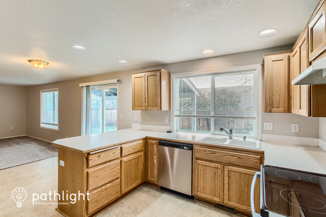 Foto del edificio - 2029 North 8th Way, Ridgefield, WA, 98642