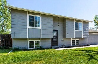 Building Photo - 412 Galaxy Way