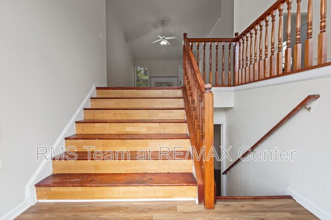 Foto del edificio - 4225 Hopkins Bluff Way