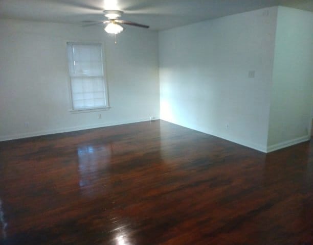 Building Photo - 3410 Brook Cir