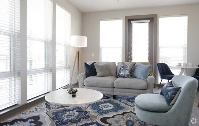 Foto del edificio - 1111 N Durham Dr