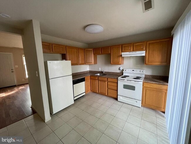Building Photo - 809 Madison Ct