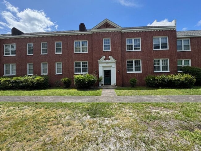 Oleander Court - Oleander Court House
