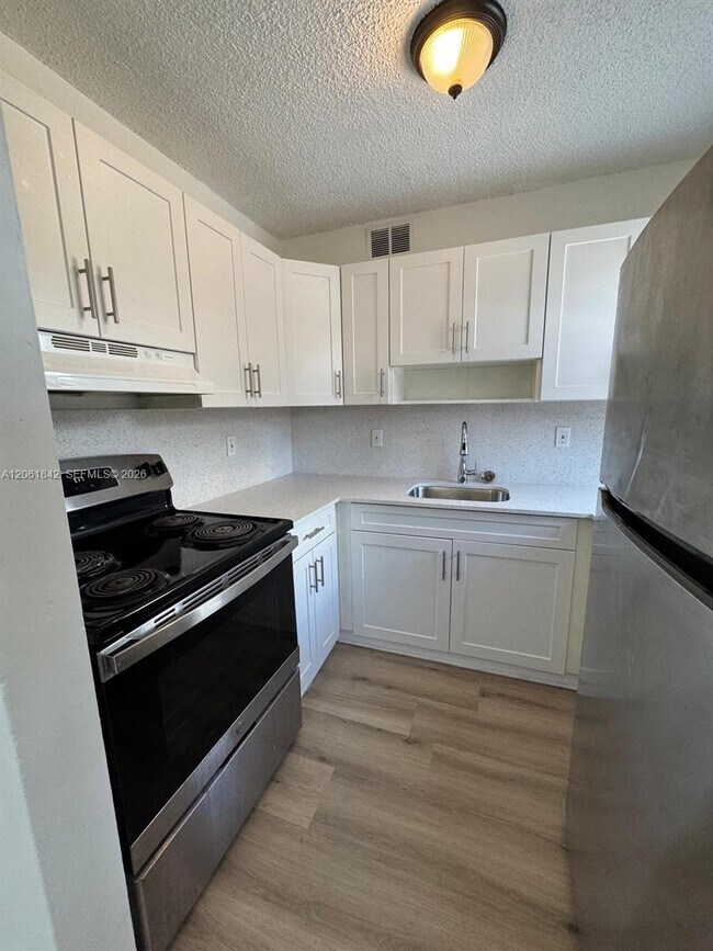 Foto del edificio - 5441 W 24th Ave