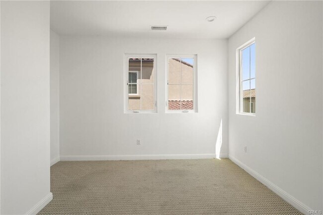 Foto del edificio - 20810 Acorn Cir