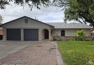 Building Photo - 1412 Lark Ave