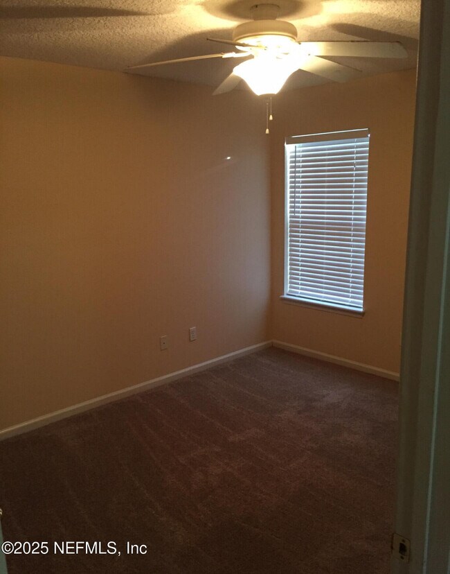 Foto del edificio - 315 Southern Branch Ln