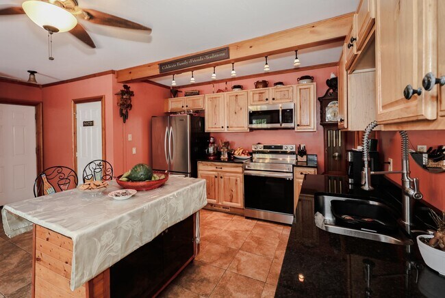 Foto del edificio - 90 Merrimack St