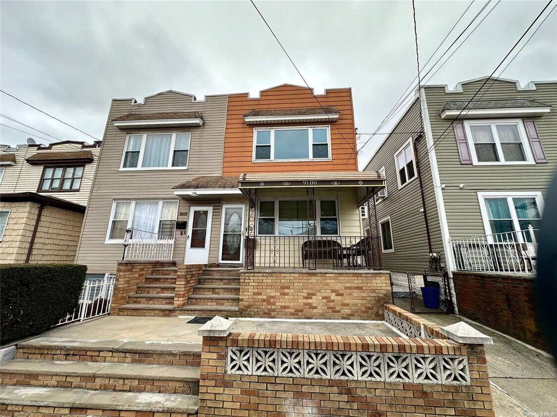 Foto principal - 9108 Avenue N