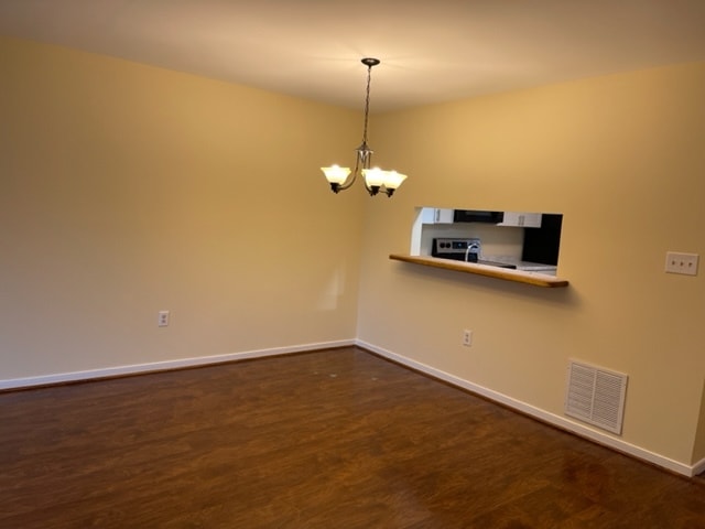 Dining room - 7013 Fox Grn W