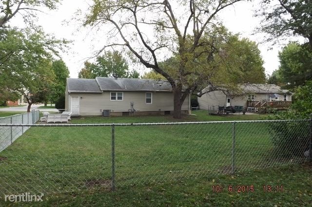 Building Photo - 4716 Adams St