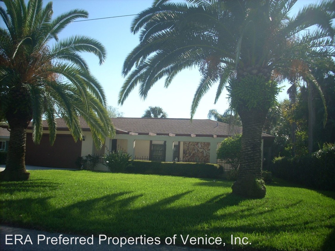 Foto principal - 3 br, 2 bath House - 629 MADRID AVENUE