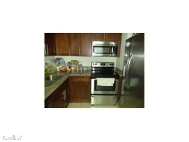 Foto del edificio - 410 NW 33rd Ter