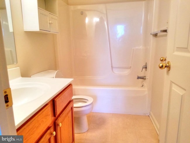 Building Photo - 1219 Grand Legacy Dr
