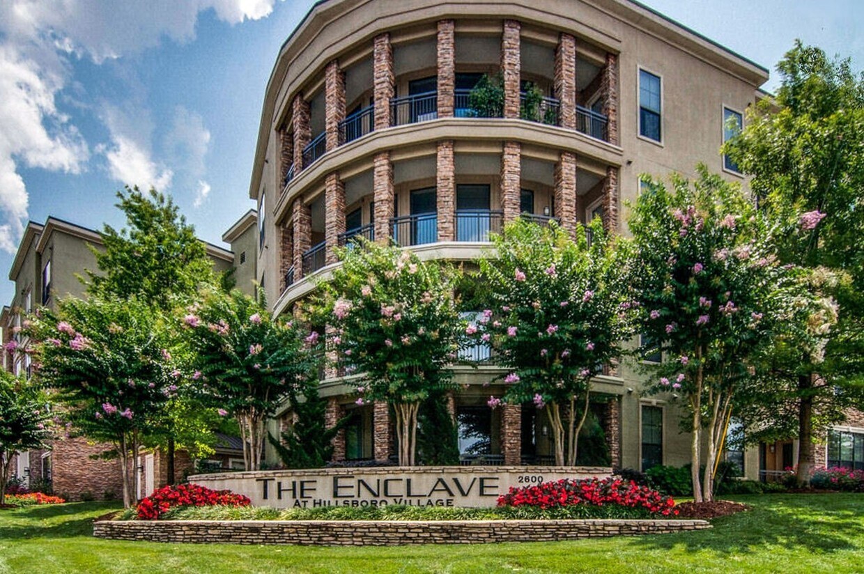 The Enclave - 2600 Hillsboro Pike