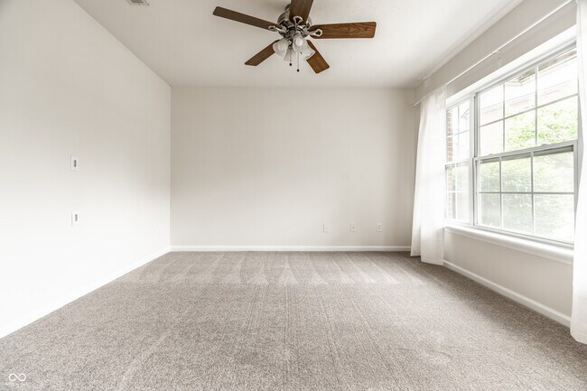 Foto del edificio - 121 11th St NW