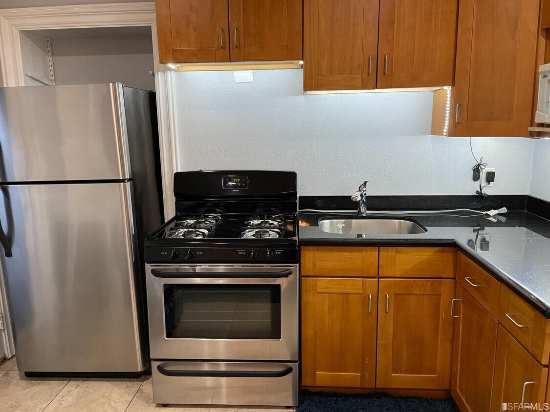 Foto principal - 2836 Franklin St