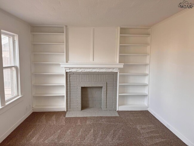 Foto del edificio - 2209 Talunar Ln