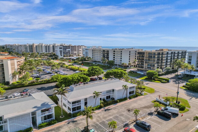 Building Photo - 4201 S Ocean Blvd