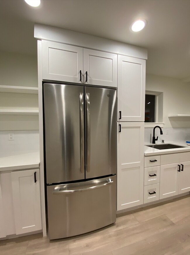 Foto del edificio - Modern Crown Hill Townhouse | 3 Beds, 2.5 ...