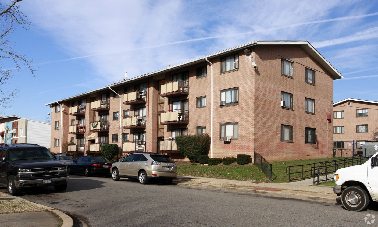 Foto principal - Park Morton Apartments