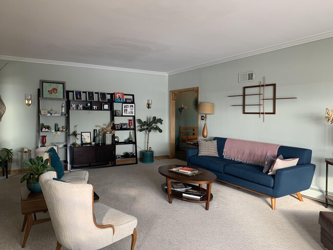 Foto del edificio - 1722 N Prospect Ave