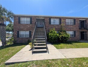 Building Photo - 6415 S Roberts Ave