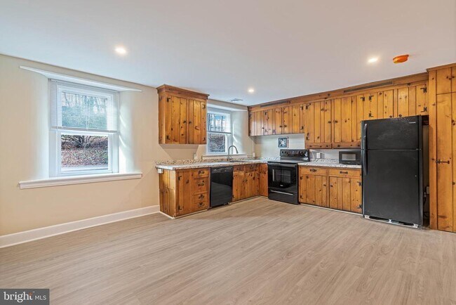 Foto del edificio - 57 S Limekiln Pike