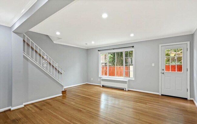Foto del edificio - 3012 Hickory St