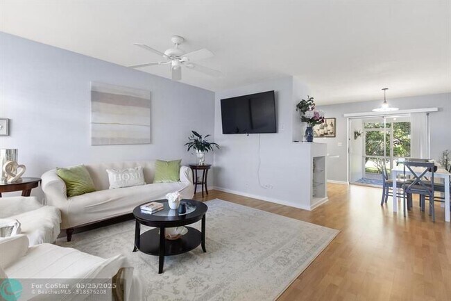 Foto del edificio - 2680 NE 18th St