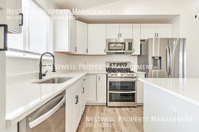 Building Photo - Great 4-bed Home in Eagle Mountain