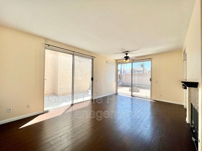 Foto del edificio - 8590 New Salem St