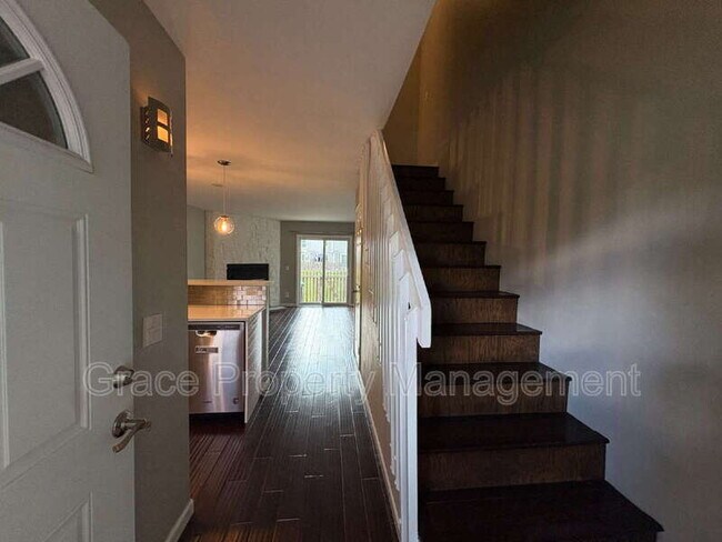 Foto del edificio - 10607 W Dartmouth Ave