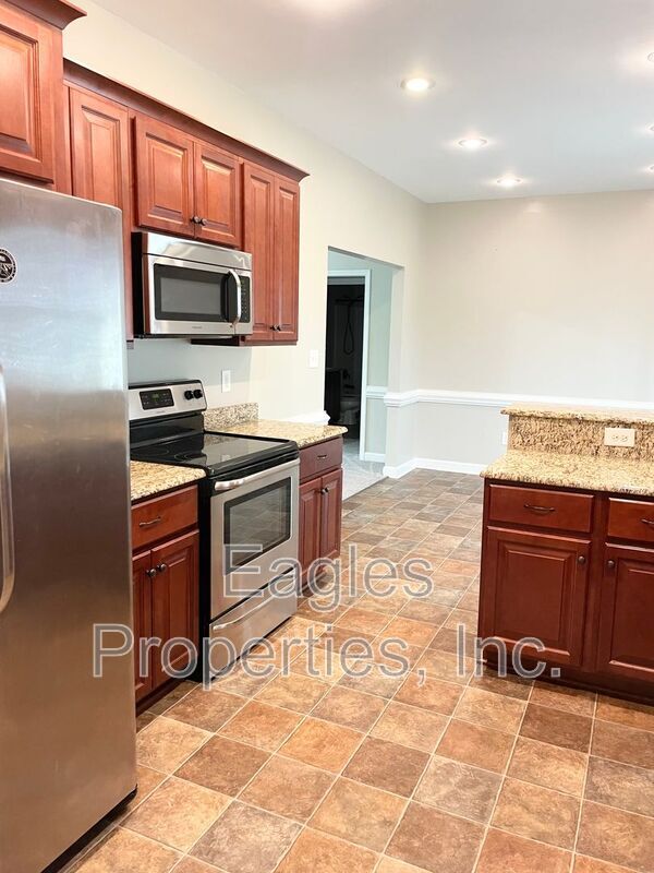 Foto del edificio - 117 Kenison Way