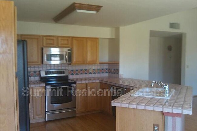 Foto del edificio - 345 W Atua Pl