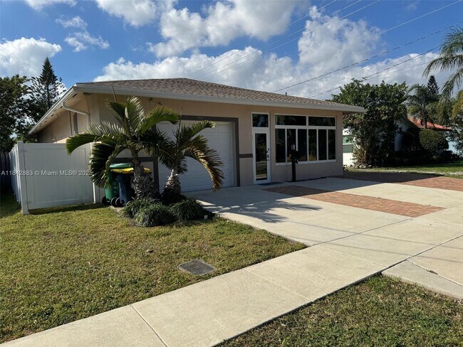 Foto del edificio - 350 SW 2nd Ave
