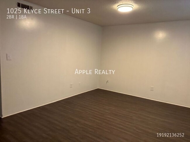 Building Photo - 1025 Klyce St